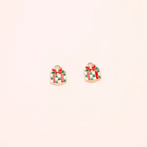 Christmas gift box alloy jewelry pendant detail view, perfect for DIY bracelet and necklace design.