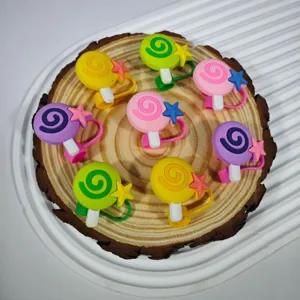 Colorful lollipop straw covers with cute stars, silicone dust plugs for 10mm drinking straws.
