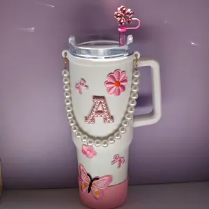 Accessori per Bicchiere Stivale in Silicone Catena di Perle Copertura di Paglia Set di Toppe Ricamate con Farfalla Floreale Decorazione di Tazza