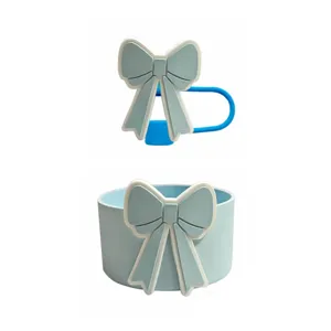 Siliconen bekerhoes en rietjeshoes set met schattig strik design, anti-kras beker accessoires.