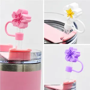 Cute silicone flower straw cover dust-proof plug reusable straw cap for tumblers cups.