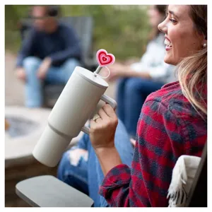 Couvercle de paille en silicone cœur de Saint-Valentin embout réutilisable mignon