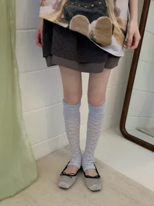 Lace vintage vine stirrup socks Japanese JK sweet cool thin calf socks detail view