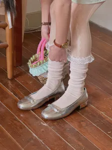Sweet Japanese style lace ruffle stacked socks detail view, breathable summer calf socks.