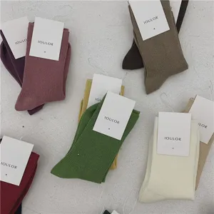 Chaussettes mi-hautes en coton unies style japonais chaussettes empilées décontractées