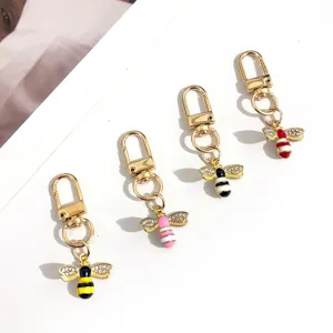 Mini portachiavi ape strass ciondolo borsa simpatico metallo insetto accessori set