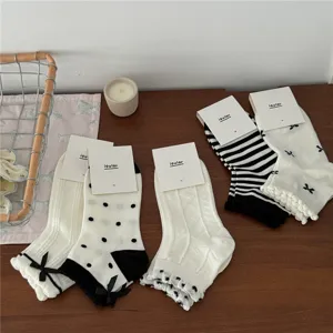 Calze Corte con Fiocco Dolce da Donna Primavera Estate Stile College Cotone Traspirante