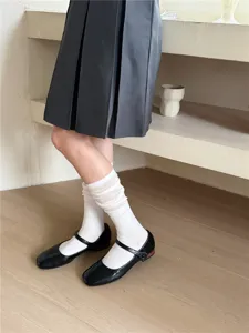 White ruffled slouch socks for women, breathable mesh design, stylish Japanese daily wear.