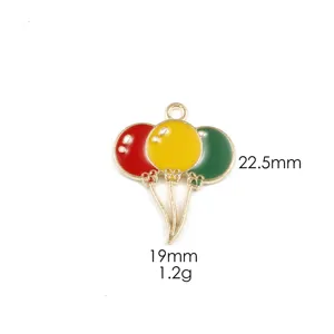 Enamel balloon charm pendant detail view, zinc alloy colorful balloon jewelry accessory.