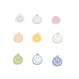 Kleurrijke geëmailleerde smiley hangers voor DIY sieraden maken, schattige legering.