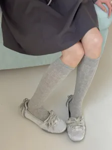 Comfortable vertical stripe grey calf socks made from combed cotton, perfect for daily wear.