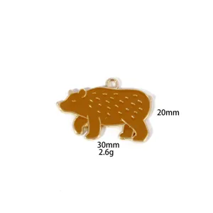 Zinc alloy brown bear charm detail shot, perfect for DIY necklaces and keychains.