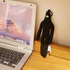 Simpatica bambola peluche nera originale ciondolo giocattolo divertente regalo decoro