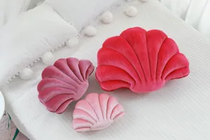 Morbido cuscino in peluche di conchiglia di velluto, grazioso cuscino decorativo per letto.