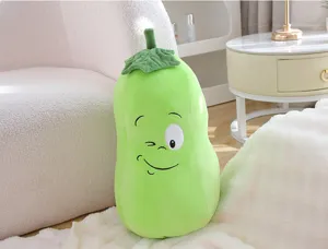 Almohada de felpa de melón verde con cara sonriente, juguete de decoración suave y acogedor.