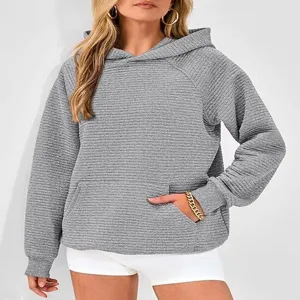 Détail sweat à capuche côtelé gris, sweat-shirt manches longues décontracté poche kangourou