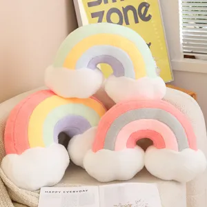 Lindo cojín de felpa de nube de arco iris suave juguete de peluche colorido decoración de sofá