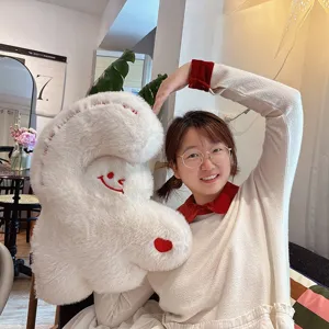 Giant plush hand heart pillow soft cute cushion for couch sofa bedroom decor aesthetic gift.