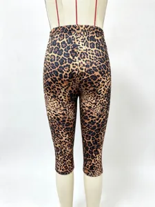 Women fashion leopard print casual capri pants, stylish summer slim fit short leggings.