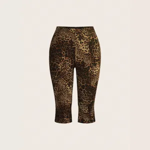 Stylish women's leopard print casual shorts, perfect for daily wear and fashion outfit matching.