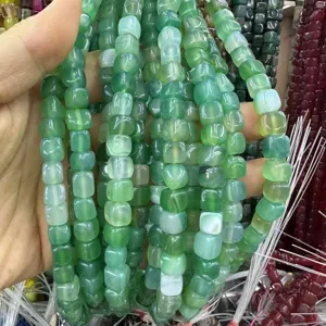 Perle sciolte in calcedonio e agata in pietra naturale verde quadrata da 8 mm