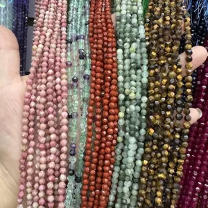 Assortiment de perles en pierres naturelles facettées de 4 mm en œil de tigre et améthyste