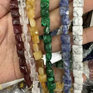 Cuentas de piedra cuadradas facetadas naturales en varios colores para joyería DIY