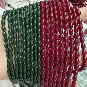 Perles de riz en pierre naturelle de qualité en vert et rouge pour la création de bijoux