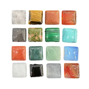 Set von 16 bunten quadratischen Naturstein-Cabochons für DIY-Schmuck und Bastelarbeiten