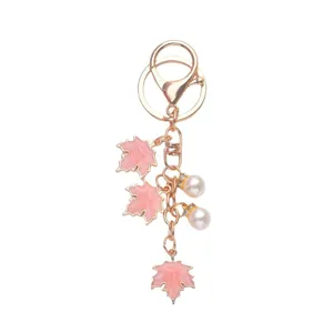 Carino Perla Foglia d'Acero Portachiavi Donna Auto Portachiavi Zaino Borsa Ciondolo Perla Artificiale Lega Moda Gioielli Regalo