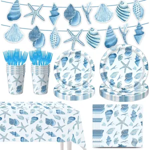 Blaues Muschel Partygeschirr Set mit Tischtuch, Papptellern, Bechern und Servietten.