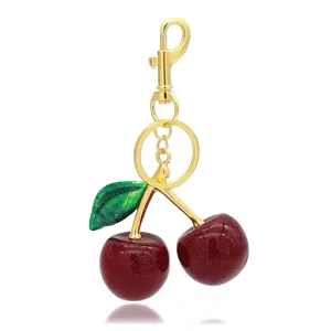 Süßer Kirschen Schlüsselanhänger ästhetische Tasche Zubehör mit goldenem Haken roten Glitzer.
