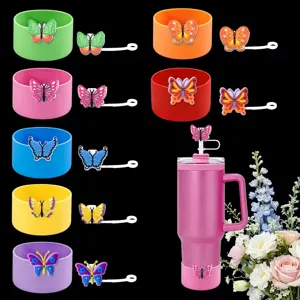 Set copribicchiere in silicone e tappo per cannuccia a farfalla colorato antiscivolo per tazze.