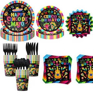 Cinco de Mayo Party Geschirr Detailansicht, farbenfrohe Pappteller Tassen und Servietten Set.