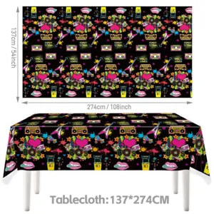 Retro 80er Jahre Party Tischdecke, Neon Kassette Gitarre Arcade Muster, 137x274cm.