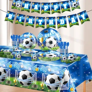 Fußball Party Deko Set mit Geburtstag Banner Pappteller Bechern für Fußballfans.