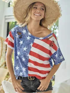 Casual loose women's American flag print distressed short sleeve t-shirt for summer.