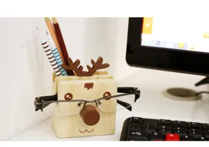 Wooden animal glasses holder and pen stand detail view, cute desktop organizer ornament.