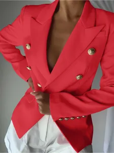 Blazer cruzado rojo mujer botones dorados corte entallado elegante trabajo detalle