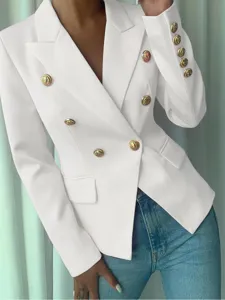 Blazer blanco cruzado con botones dorados elegantes, corte entallado sofisticado para mujer.