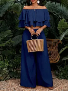 Dunkelblaues schulterfreies Rüschen Crop Top und High-Waist Weitbein Hosen Zweiteiler Set