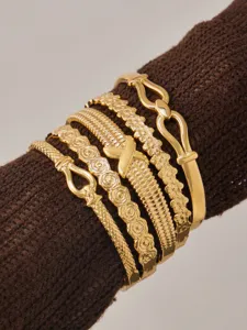 Gold plated stainless steel geometric floral textured stackable bracelet set for women fashion jewelry