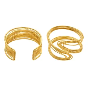 Bracelet manchette fil multicouche plaqué or, jonc ouvert géométrique élégant pour femmes.