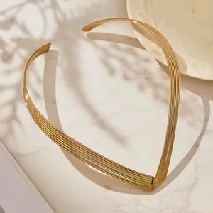 Minimalistische V-Vorm Meerlaagse Roestvrijstalen Halsring Voor Vrouwen Chic PVD Vergulde Geometrische Nekkraag Sieraden