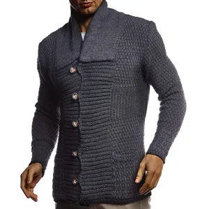 Élégant cardigan pull en tricot à manches longues unicolore pour homme avec col châle.