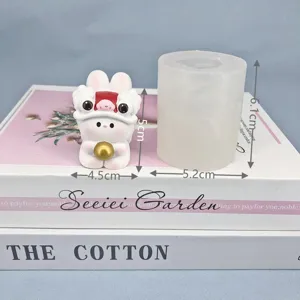 Süße Cartoon Kaninchen Silikonform und Neujahrs Ornament Deko Set mit klaren Abmessungen.