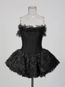 Robe courte noire bustier corset avec jupe bouffante florale pour fête d'été femme