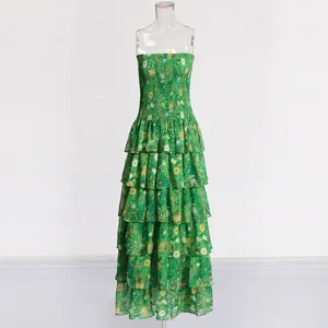 Detalles de vestido de gasa con estampado floral verde sin tirantes, estilo campestre verano mujer.
