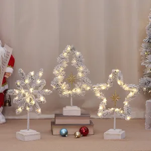 Weihnachten Beflocktes PE Leuchtendes Tischornament Schneeflocke Stern LED Baum Dekoration Mit Holzsockel Feiertag Schaufenster Deko
