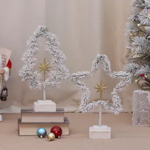 Tisch Deko Beflockter Weihnachtsbaum und Stern mit goldenem Stern für Feiertage zu Hause